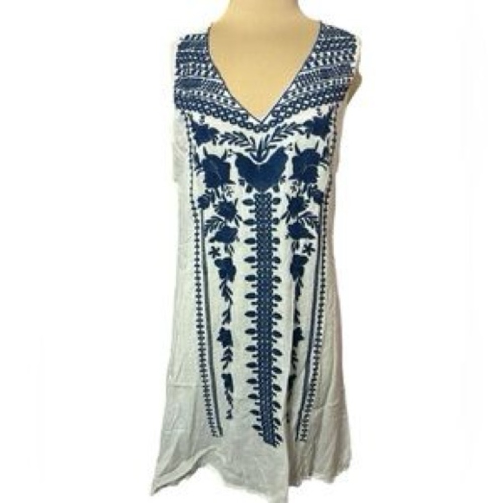 Cute Options NWT Sheer White and Blue Embroidered Sleeveless Dress or Coverup